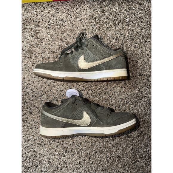 Size 6 - Nike Dunk Pro SB Low Sequoia White Gum main image 5